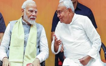 प्रधानमंत्री मोदी ने की नीतीश सरकार की सराहना, कहा- कुछ लोग कर्पूरी ठाकुर का जननायक सम्मान ‘चुराने की कोशिश में’
